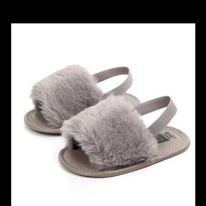 Plush infant soft sole shoes